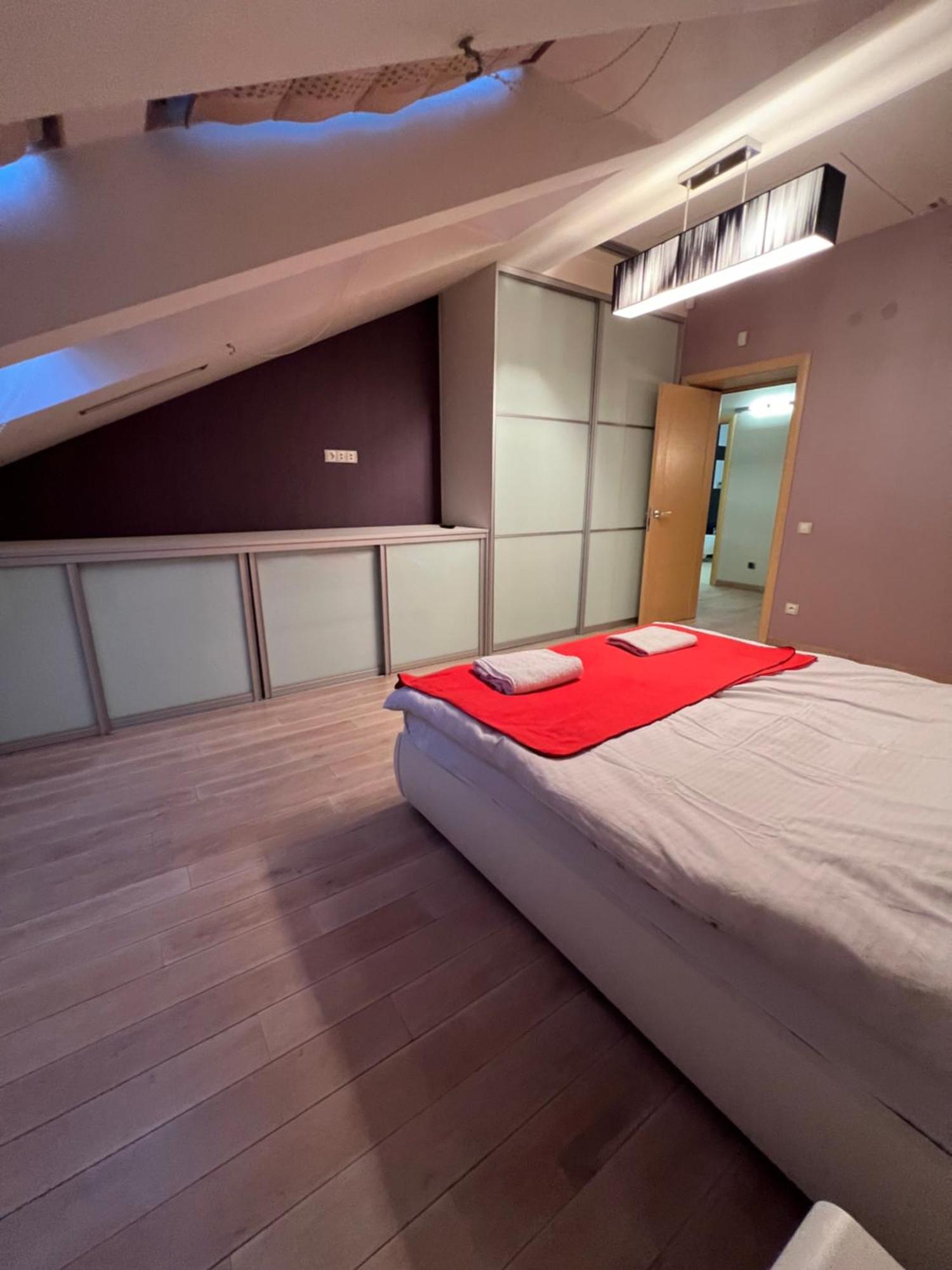 Apartment On Arkhipenka With Panorama View 利沃夫 外观 照片
