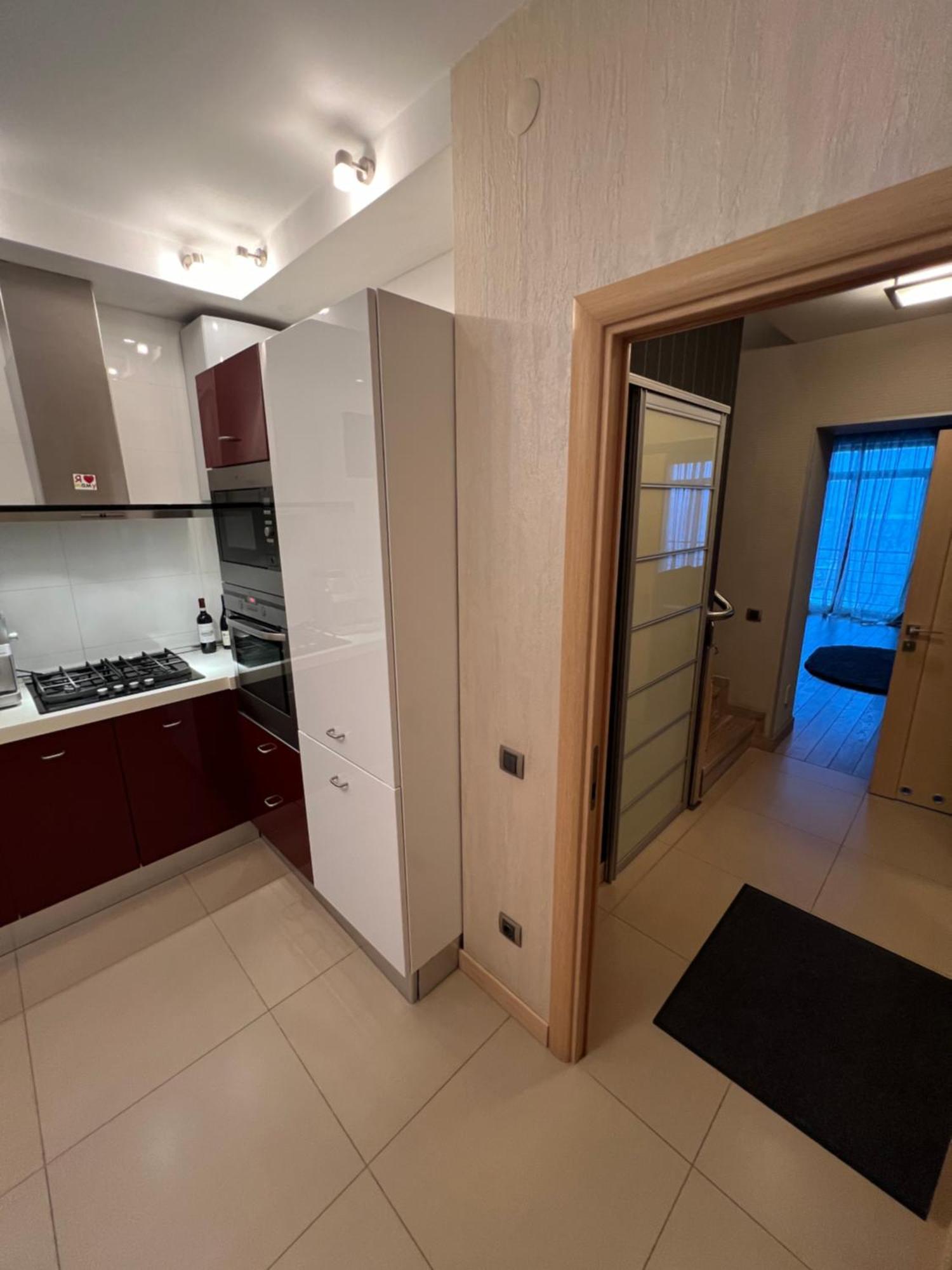 Apartment On Arkhipenka With Panorama View 利沃夫 外观 照片
