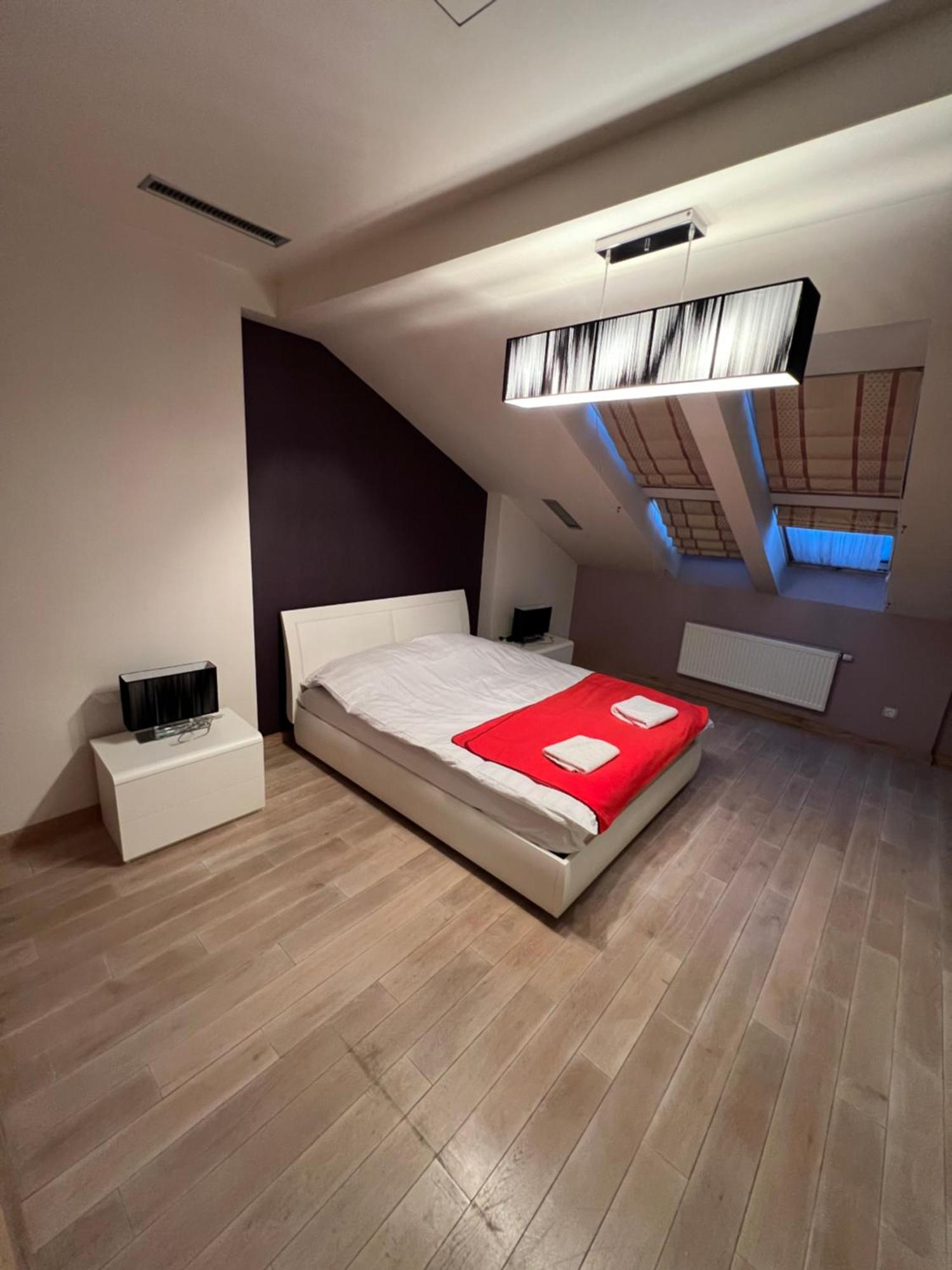 Apartment On Arkhipenka With Panorama View 利沃夫 外观 照片