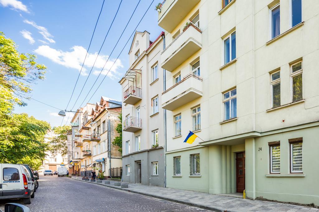 Apartment On Arkhipenka With Panorama View 利沃夫 外观 照片
